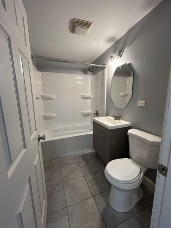 3018 ANDREWS, ROCKFORD, Illinois 61101, 3 Bedrooms Bedrooms, ,1 BathroomBathrooms,House,For Sale,ANDREWS,202507648