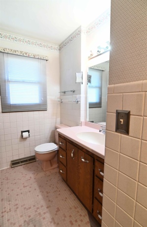 2623 LORADO, ROCKFORD, Illinois 61101, 3 Bedrooms Bedrooms, ,2 BathroomsBathrooms,House,For Sale,LORADO,202600332