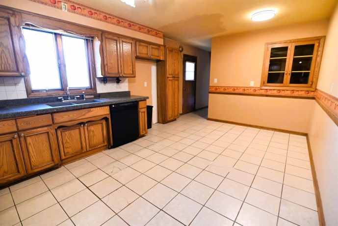 2623 LORADO, ROCKFORD, Illinois 61101, 3 Bedrooms Bedrooms, ,2 BathroomsBathrooms,House,For Sale,LORADO,202600332