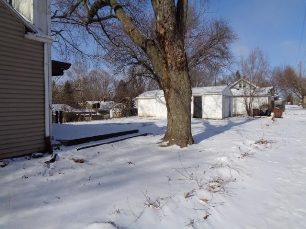 2342 17th, ROCKFORD, Illinois 61104, 3 Bedrooms Bedrooms, ,1 BathroomBathrooms,House,For Sale,17th,202600336