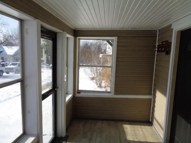 2342 17th, ROCKFORD, Illinois 61104, 3 Bedrooms Bedrooms, ,1 BathroomBathrooms,House,For Sale,17th,202600336