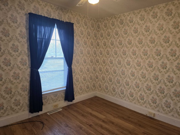 320 Westmoreland, ROCKFORD, Illinois 61102, 3 Bedrooms Bedrooms, ,1 BathroomBathrooms,House,For Sale,Westmoreland,202600175