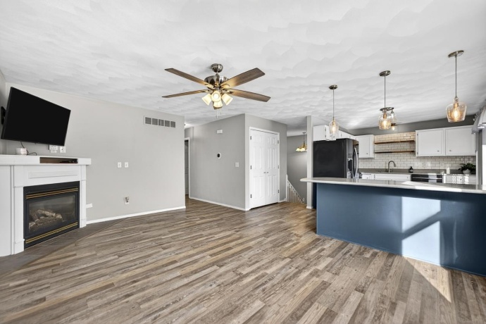 3379 PRAIRIE VIEW, ROCKFORD, Illinois 61114, 4 Bedrooms Bedrooms, ,2 BathroomsBathrooms,House,For Sale,PRAIRIE VIEW,202600339