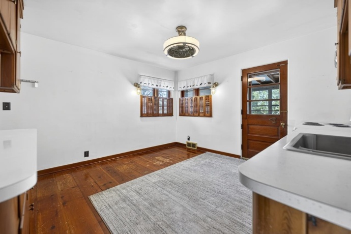 4215 OAKLANE, ROCKFORD, Illinois 61109, 2 Bedrooms Bedrooms, ,2 BathroomsBathrooms,House,For Sale,OAKLANE,202600342