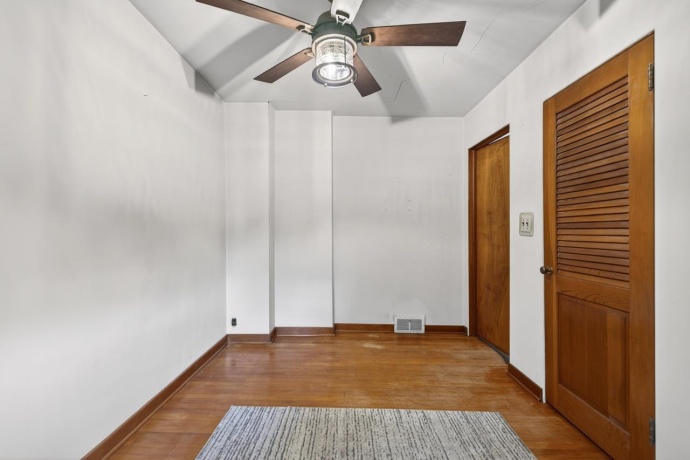 4215 OAKLANE, ROCKFORD, Illinois 61109, 2 Bedrooms Bedrooms, ,2 BathroomsBathrooms,House,For Sale,OAKLANE,202600342