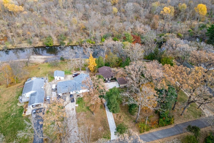 4215 OAKLANE, ROCKFORD, Illinois 61109, 2 Bedrooms Bedrooms, ,2 BathroomsBathrooms,House,For Sale,OAKLANE,202600342