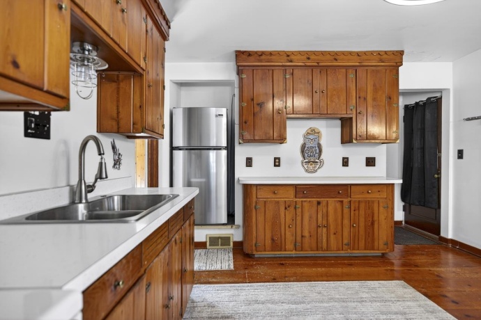 4215 OAKLANE, ROCKFORD, Illinois 61109, 2 Bedrooms Bedrooms, ,2 BathroomsBathrooms,House,For Sale,OAKLANE,202600342