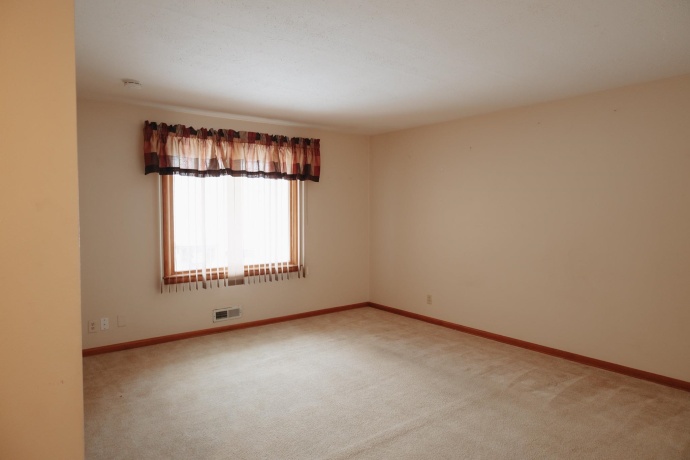 3519 Thelma, ROCKFORD, Illinois 61108, 3 Bedrooms Bedrooms, ,1 BathroomBathrooms,House,For Sale,Thelma,202600346