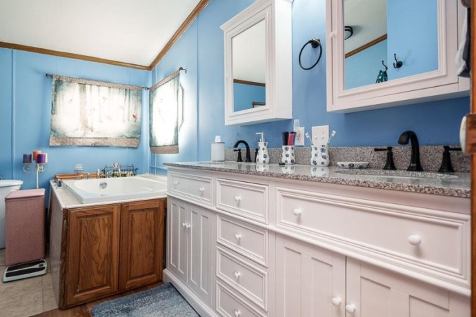 8511 Fig Tree, ROSCOE, Illinois 61073, 3 Bedrooms Bedrooms, ,2 BathroomsBathrooms,House,For Sale,Fig Tree,202600348