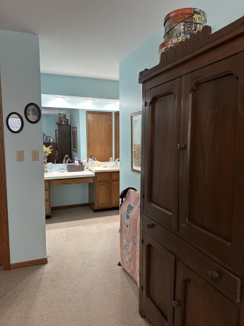 704 Brynnwood, LENA, Illinois 61048, 3 Bedrooms Bedrooms, ,2 BathroomsBathrooms,House,For Sale,Brynnwood,202600349