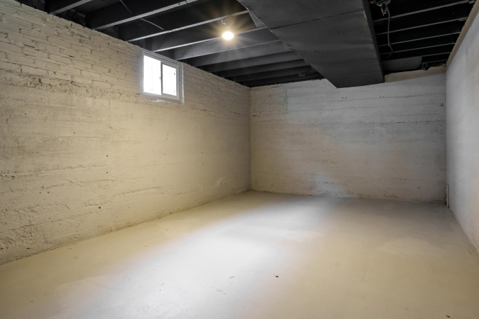 2114 CUMBERLAND, ROCKFORD, Illinois 61103, 3 Bedrooms Bedrooms, ,1 BathroomBathrooms,House,For Sale,CUMBERLAND,202600351