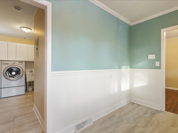 4701 Highcrest, ROCKFORD, Illinois 61107, 2 Bedrooms Bedrooms, ,1 BathroomBathrooms,House,For Sale,Highcrest,202600352