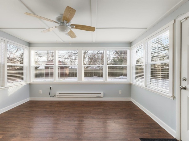 4701 Highcrest, ROCKFORD, Illinois 61107, 2 Bedrooms Bedrooms, ,1 BathroomBathrooms,House,For Sale,Highcrest,202600352