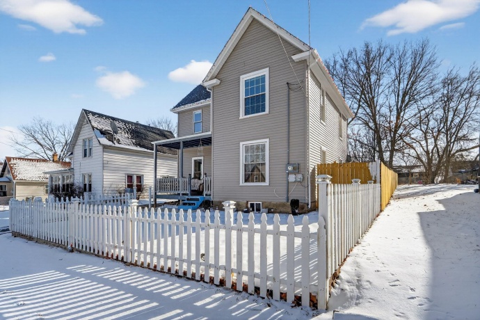 730 Island, ROCKFORD, Illinois 61102, 4 Bedrooms Bedrooms, ,3 BathroomsBathrooms,House,For Sale,Island,202600358