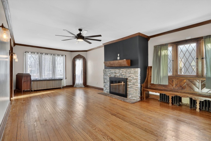 709 Whitney, BELVIDERE, Illinois 61008, 4 Bedrooms Bedrooms, ,1 BathroomBathrooms,House,For Sale,Whitney,202600360