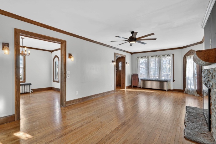 709 Whitney, BELVIDERE, Illinois 61008, 4 Bedrooms Bedrooms, ,1 BathroomBathrooms,House,For Sale,Whitney,202600360