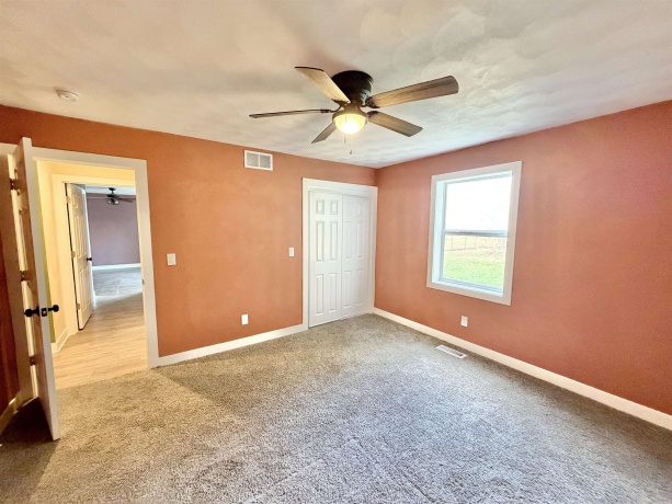 423 4th, BYRON, Illinois 61010, 3 Bedrooms Bedrooms, ,2 BathroomsBathrooms,House,For Sale,4th,202506842