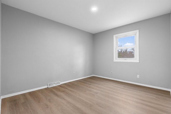 2718 Norway Pine, ROCKFORD, Illinois 61109, 4 Bedrooms Bedrooms, ,2 BathroomsBathrooms,House,For Sale,Norway Pine,202600361