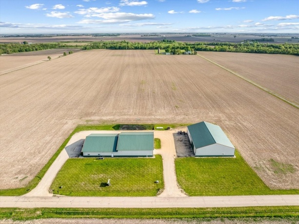 11635 Wange, CAPRON, Illinois 61012, ,1 BathroomBathrooms,Agriculture,For Sale,Wange,202600363