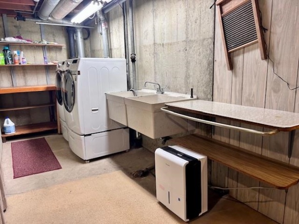 1431 Monticello, ROCKFORD, Illinois 61107, 2 Bedrooms Bedrooms, ,1 BathroomBathrooms,House,For Sale,Monticello,202600364