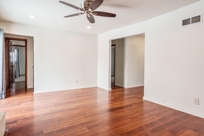 346 Whittemore, SOUTH BELOIT, Illinois 61080, 3 Bedrooms Bedrooms, ,1 BathroomBathrooms,House,For Sale,Whittemore,202600367