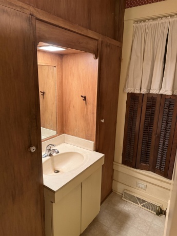 1629 Harrison, FREEPORT, Illinois 61032, 3 Bedrooms Bedrooms, ,2 BathroomsBathrooms,House,For Sale,Harrison,202600372