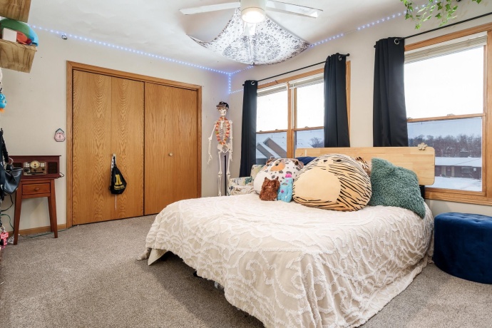 9511 Shore, MACHESNEY PARK, Illinois 61115, 3 Bedrooms Bedrooms, ,2 BathroomsBathrooms,House,For Sale,Shore,202600373