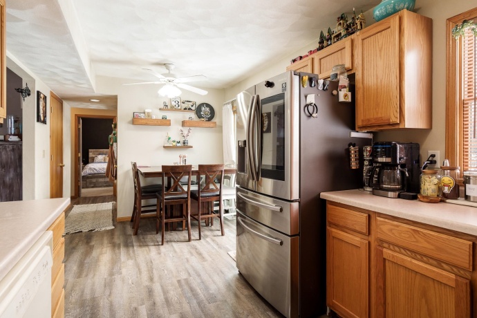 9511 Shore, MACHESNEY PARK, Illinois 61115, 3 Bedrooms Bedrooms, ,2 BathroomsBathrooms,House,For Sale,Shore,202600373