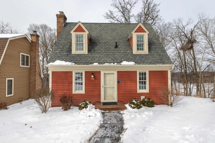 28 Thatcher, GALENA, Illinois 61036, 2 Bedrooms Bedrooms, ,1 BathroomBathrooms,Condominium,For Sale,Thatcher,202600374