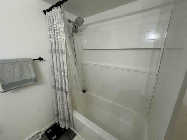 5366 Elena, ROCKFORD, Illinois 61108, 3 Bedrooms Bedrooms, ,2 BathroomsBathrooms,House,For Sale,Elena,202600376