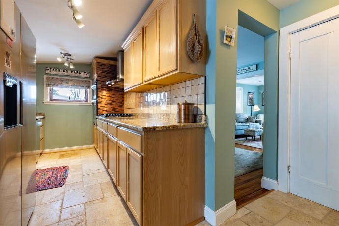 913 Fulton, GALENA, Illinois 61036, 3 Bedrooms Bedrooms, ,2 BathroomsBathrooms,House,For Sale,Fulton,202600377