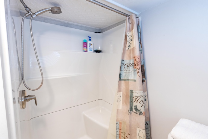 913 Fulton, GALENA, Illinois 61036, 3 Bedrooms Bedrooms, ,2 BathroomsBathrooms,House,For Sale,Fulton,202600377