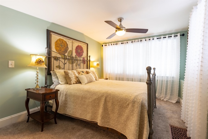 913 Fulton, GALENA, Illinois 61036, 3 Bedrooms Bedrooms, ,2 BathroomsBathrooms,House,For Sale,Fulton,202600377