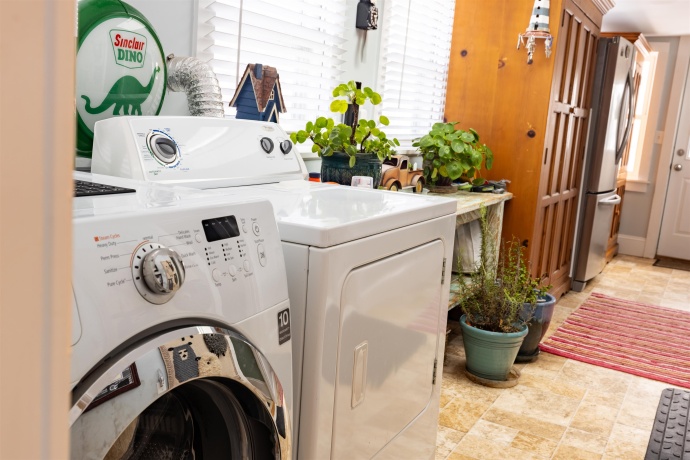 913 Fulton, GALENA, Illinois 61036, 3 Bedrooms Bedrooms, ,2 BathroomsBathrooms,House,For Sale,Fulton,202600377