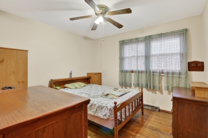 2820 Hanson, ROCKFORD, Illinois 61109, 2 Bedrooms Bedrooms, ,2 BathroomsBathrooms,House,For Sale,Hanson,202600382