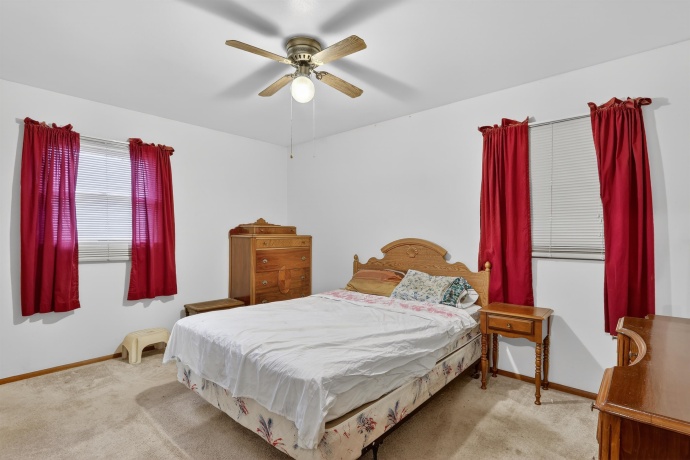 2820 Hanson, ROCKFORD, Illinois 61109, 2 Bedrooms Bedrooms, ,2 BathroomsBathrooms,House,For Sale,Hanson,202600382