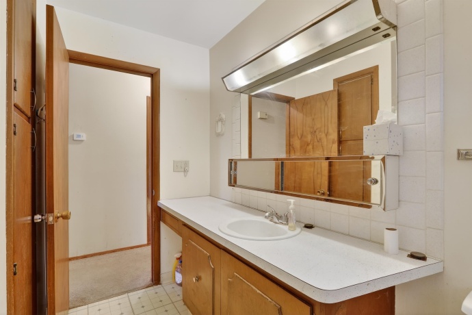 2820 Hanson, ROCKFORD, Illinois 61109, 2 Bedrooms Bedrooms, ,2 BathroomsBathrooms,House,For Sale,Hanson,202600382