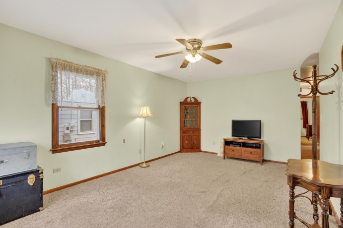 2820 Hanson, ROCKFORD, Illinois 61109, 2 Bedrooms Bedrooms, ,2 BathroomsBathrooms,House,For Sale,Hanson,202600382