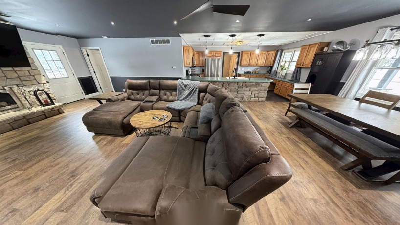 5235 Forest, ROCKFORD, Illinois 61109, 4 Bedrooms Bedrooms, ,3 BathroomsBathrooms,House,For Sale,Forest,202600388