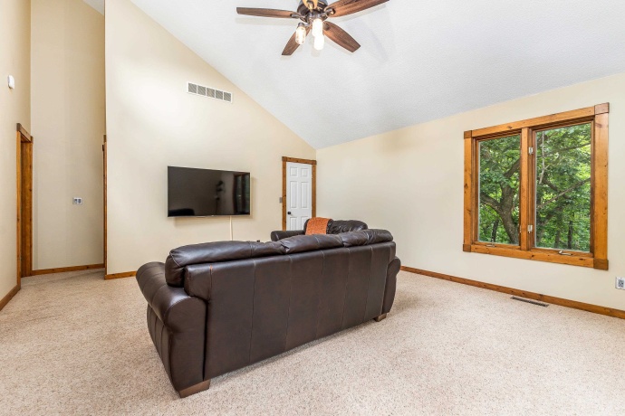 263 Blackhawk, GALENA, Illinois 61036, 3 Bedrooms Bedrooms, ,2 BathroomsBathrooms,House,For Sale,Blackhawk,202503397