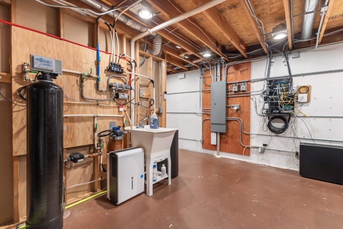 263 Blackhawk, GALENA, Illinois 61036, 3 Bedrooms Bedrooms, ,2 BathroomsBathrooms,House,For Sale,Blackhawk,202503397