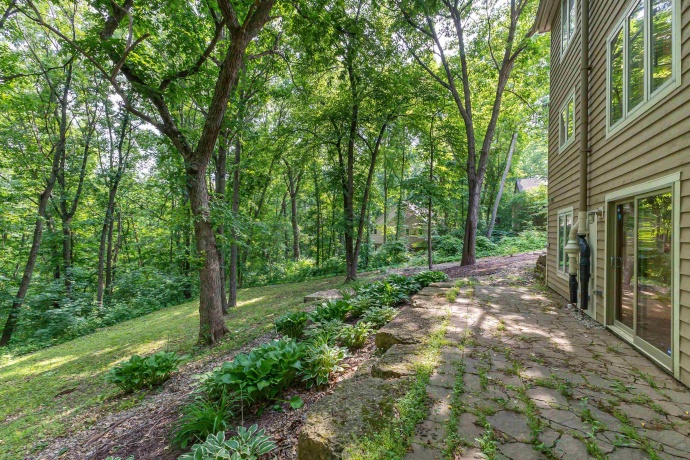 263 Blackhawk, GALENA, Illinois 61036, 3 Bedrooms Bedrooms, ,2 BathroomsBathrooms,House,For Sale,Blackhawk,202503397