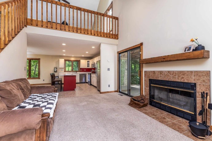 263 Blackhawk, GALENA, Illinois 61036, 3 Bedrooms Bedrooms, ,2 BathroomsBathrooms,House,For Sale,Blackhawk,202503397