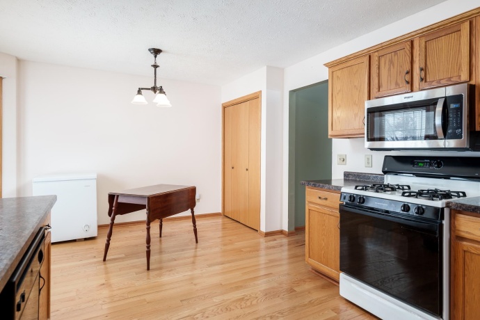 4797 Lindbloom, CHERRY VALLEY, Illinois 61016, 3 Bedrooms Bedrooms, ,2 BathroomsBathrooms,House,For Sale,Lindbloom,202600393