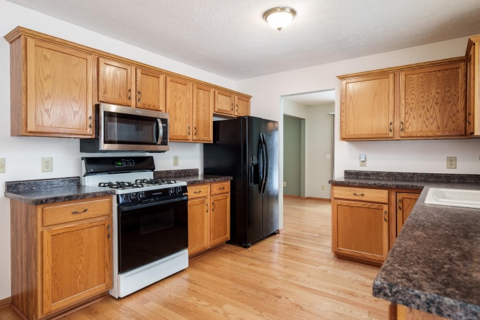 4797 Lindbloom, CHERRY VALLEY, Illinois 61016, 3 Bedrooms Bedrooms, ,2 BathroomsBathrooms,House,For Sale,Lindbloom,202600393