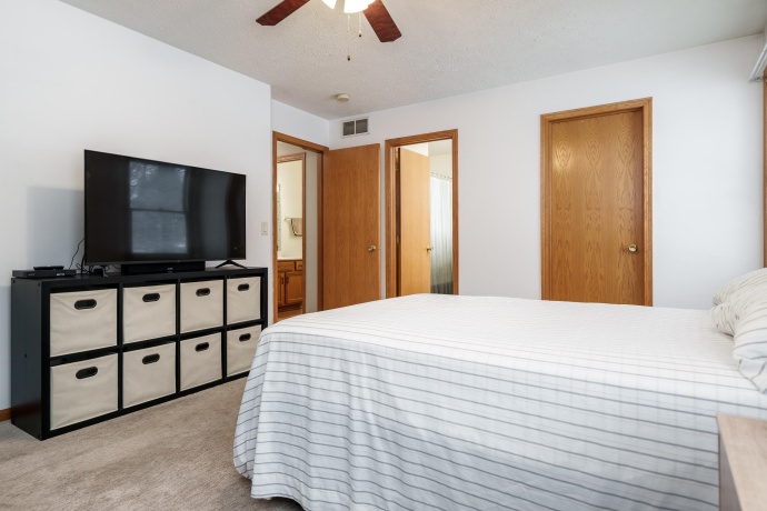 4797 Lindbloom, CHERRY VALLEY, Illinois 61016, 3 Bedrooms Bedrooms, ,2 BathroomsBathrooms,House,For Sale,Lindbloom,202600393