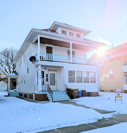 1607 7th, ROCKFORD, Illinois 61104, ,2 Units,For Sale,7th,202600392