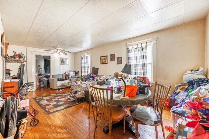 1607 7th, ROCKFORD, Illinois 61104, ,2 Units,For Sale,7th,202600392