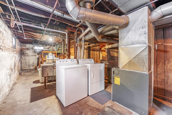 1607 7th, ROCKFORD, Illinois 61104, ,2 Units,For Sale,7th,202600392