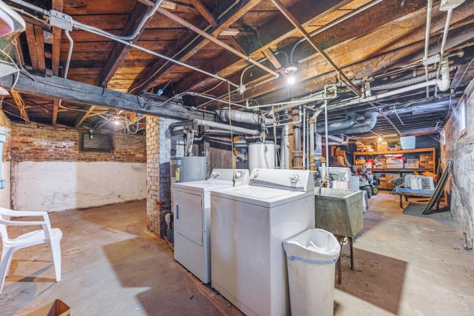 1607 7th, ROCKFORD, Illinois 61104, ,2 Units,For Sale,7th,202600392